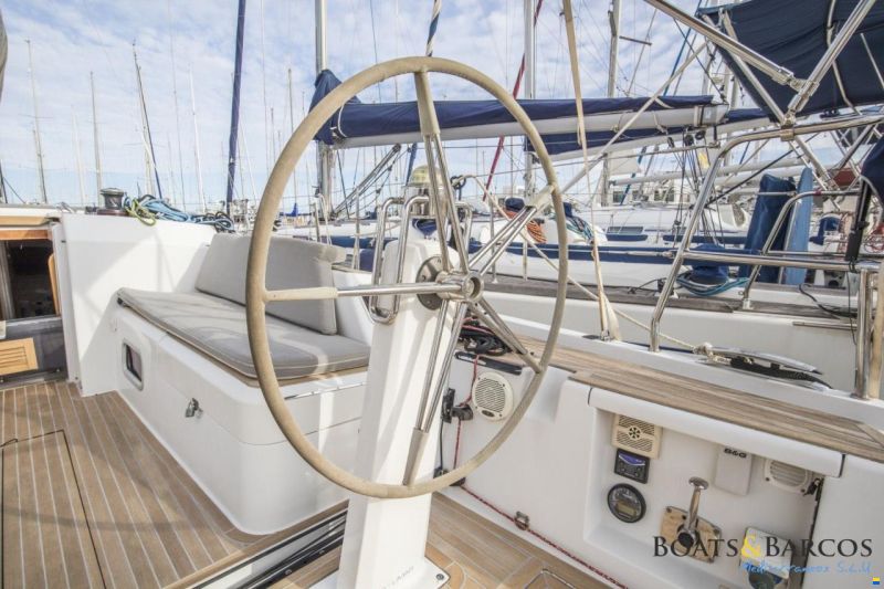 Grand Soleil 39