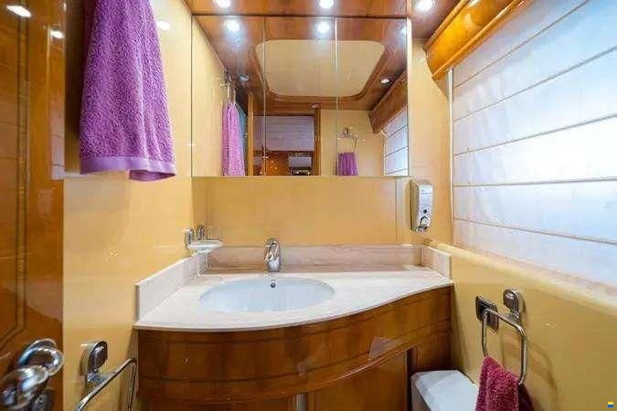 Astondoa 82 Glx