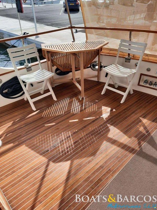 Grand Banks 58
