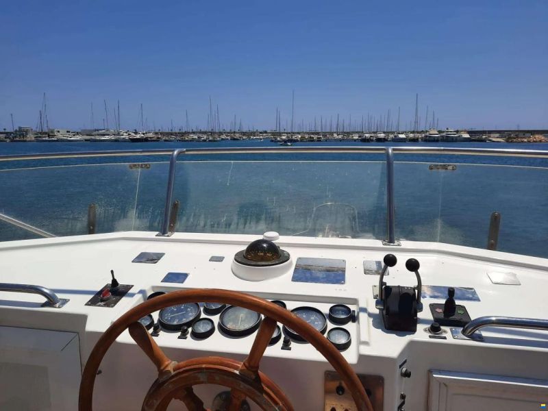 Grand Banks 58