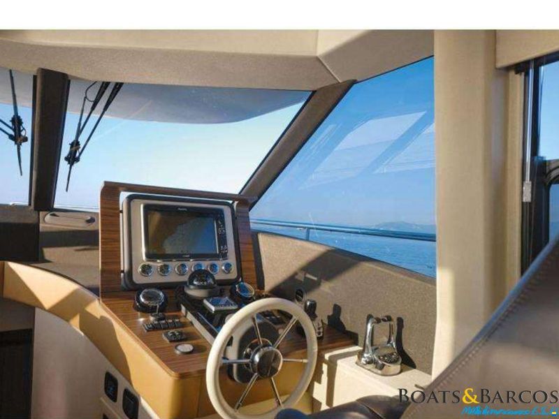 Astondoa Magellano 53