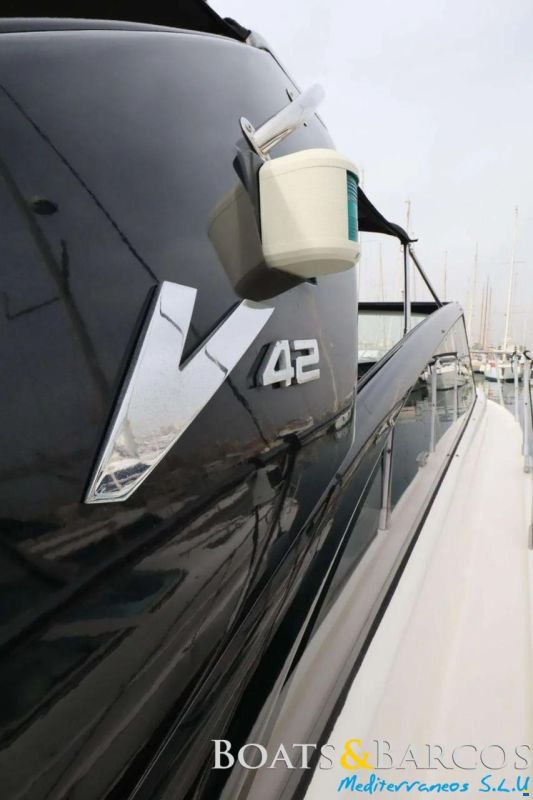 Princess V42