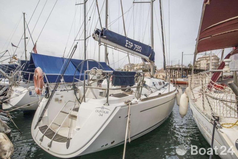 Dufour 34