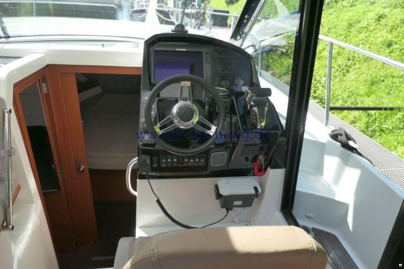 Jeanneau Merry Fisher 895