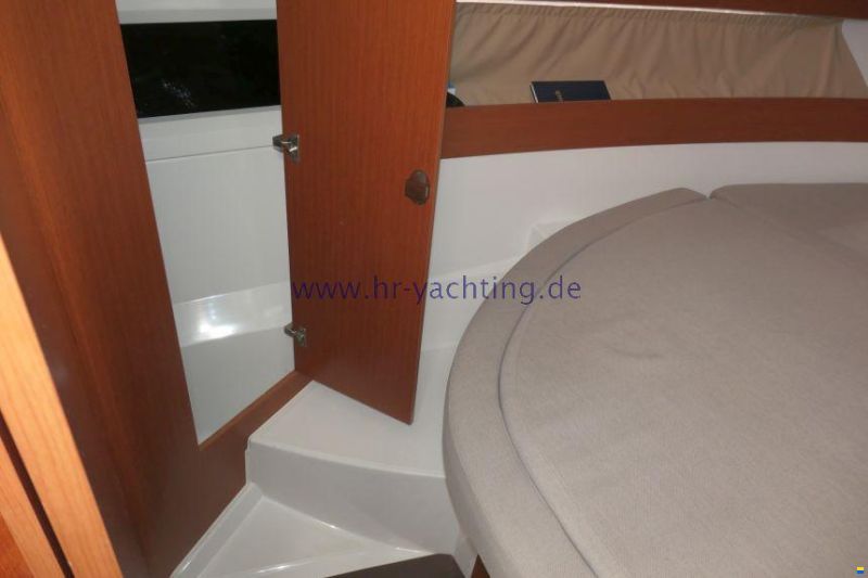 Jeanneau Merry Fisher 895