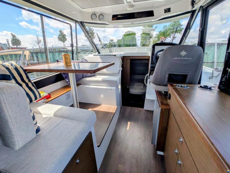 Jeanneau Merry Fisher 895 Offshore