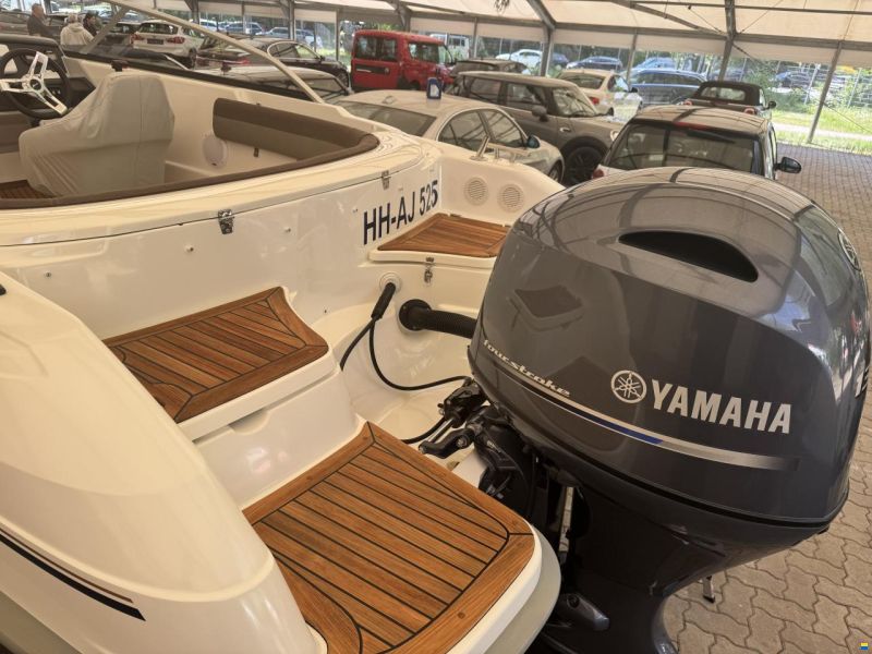 Yamarin 63 DC
