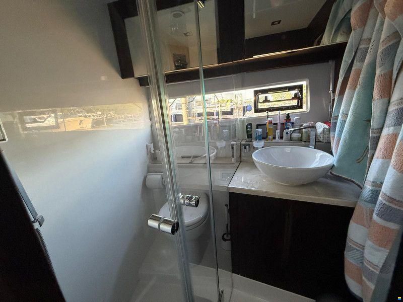 Galeon 470 SKY
