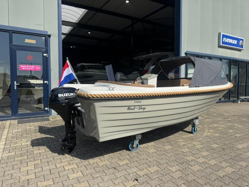 Reest Sloep 520 Classic direct leverbaar