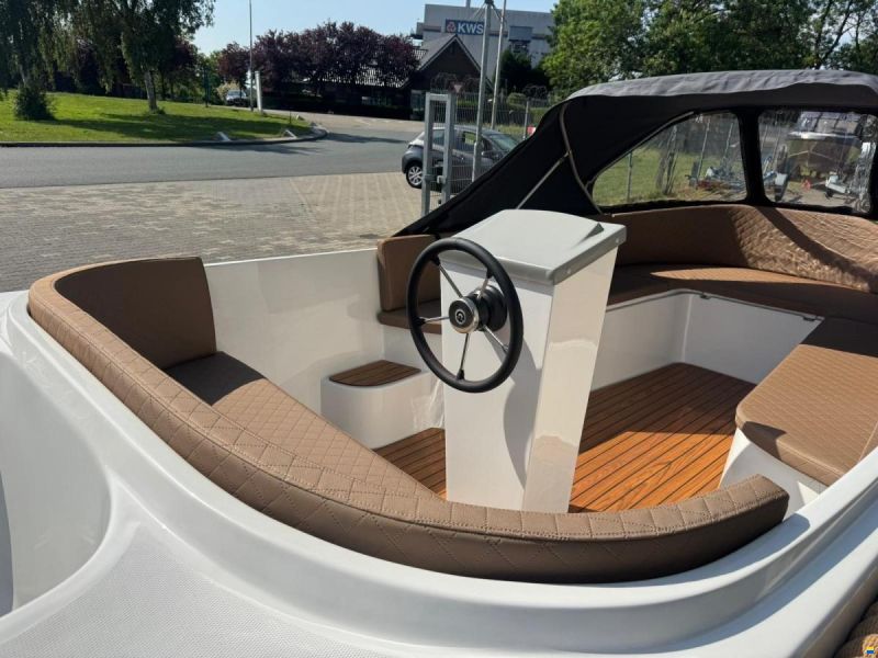 Reest Sloep 520 Classic direct leverbaar