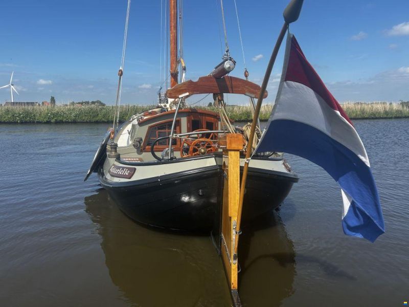Lemsteraak Blom 1120 - Roefmodel - Wetterlelie