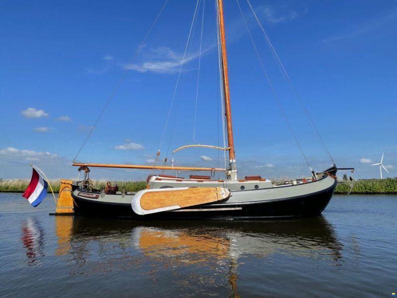 Lemsteraak Blom 1120 - Roefmodel - Wetterlelie