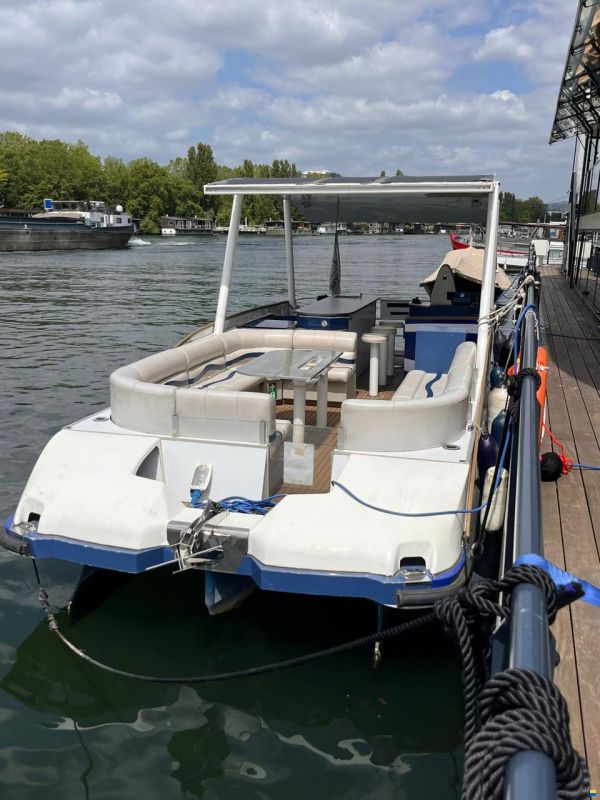 Seawave Bateau &agrave; passagers &eacute;lectro-solaire