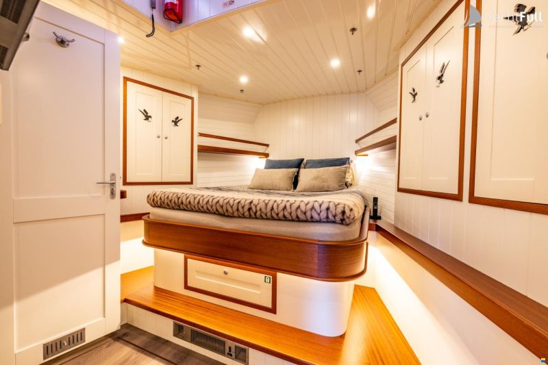 Puffin 58 centerboard