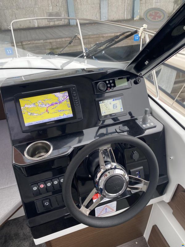Jeanneau 795 S2
