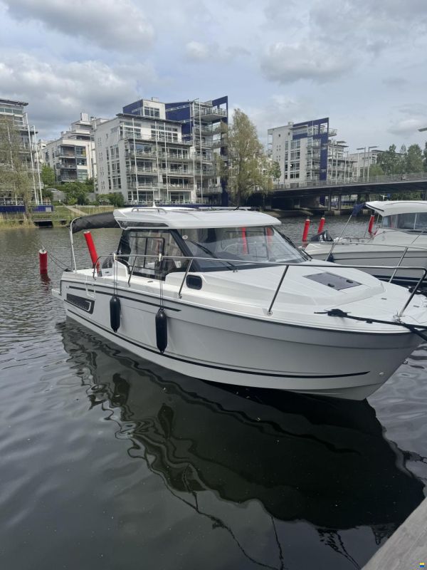 Jeanneau 795 S2