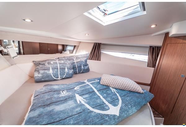 Jeanneau NC 11