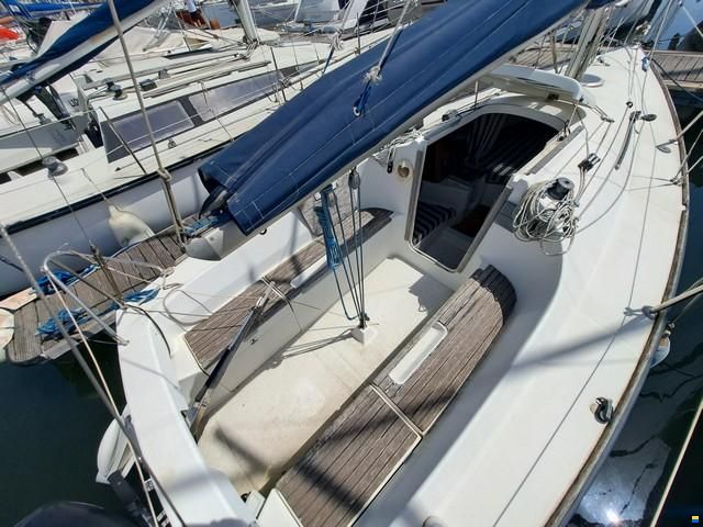 Beneteau First 211