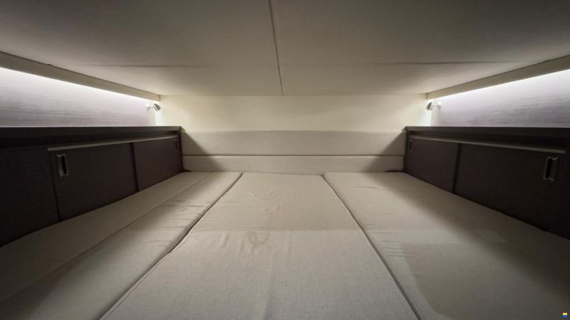 Sea Ray 320 Sundancer