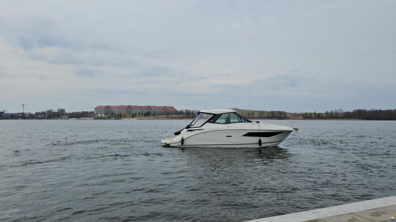Sea Ray 320 Sundancer