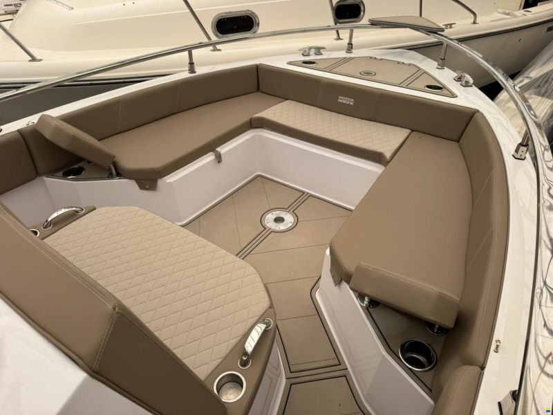 Ranieri 275 SL