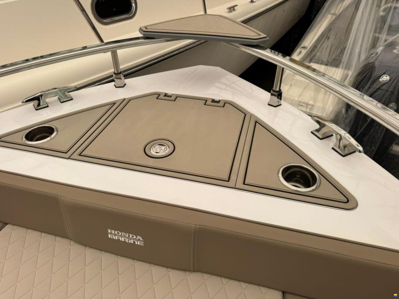 Ranieri 275 SL