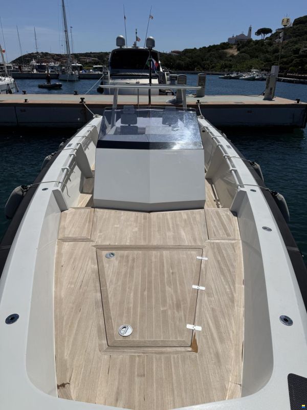 Wally Tender 44