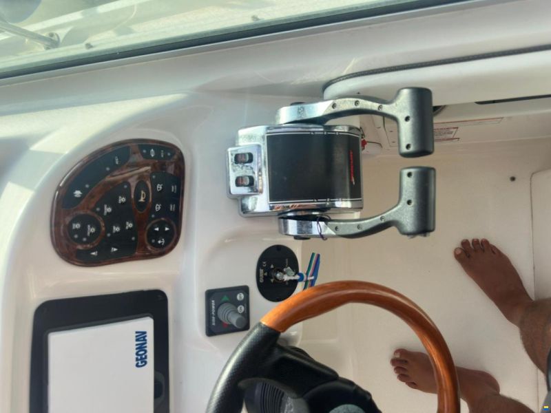 Sea Ray 335 Sundancer