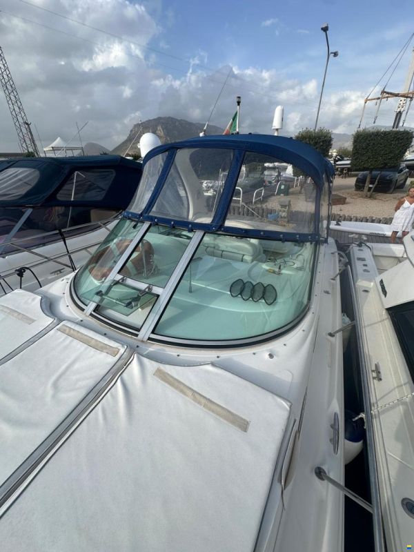 Sea Ray 335 Sundancer