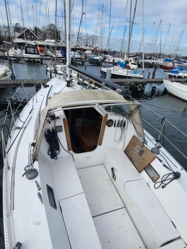 Comar Comet 910