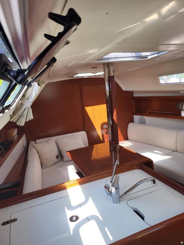 Beneteau Oceanis 31