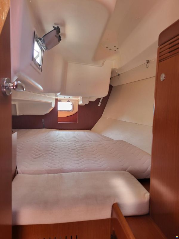 Beneteau Oceanis 31