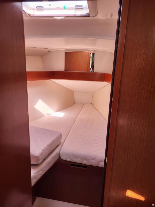 Beneteau Oceanis 31
