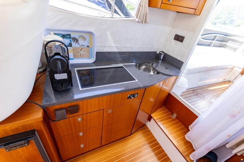 Galeon 290 Fly Bridge