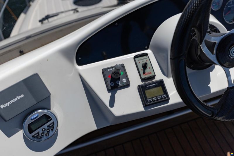 Galeon 290 Fly Bridge