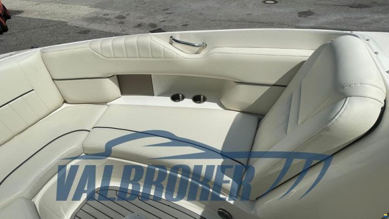 Sea Ray 250 SLX