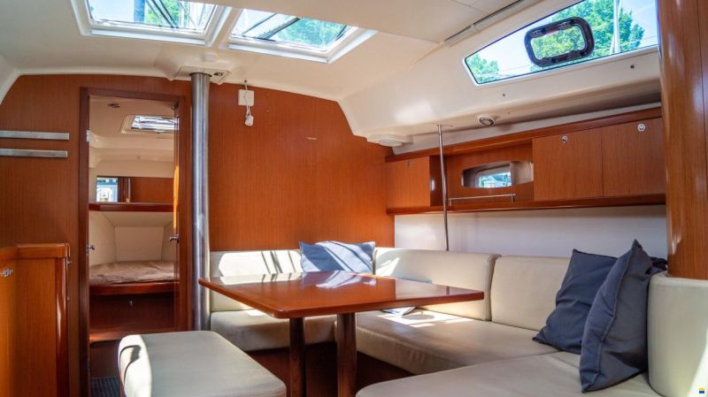Beneteau OCEANIS 40