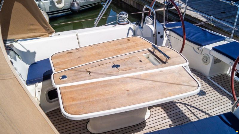 Beneteau OCEANIS 40