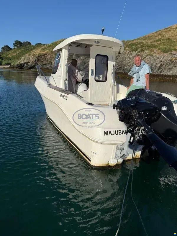 Quicksilver Pilothouse 580