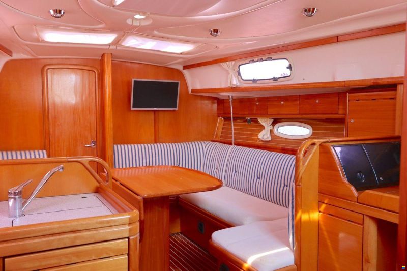 Bavaria 37-2 C