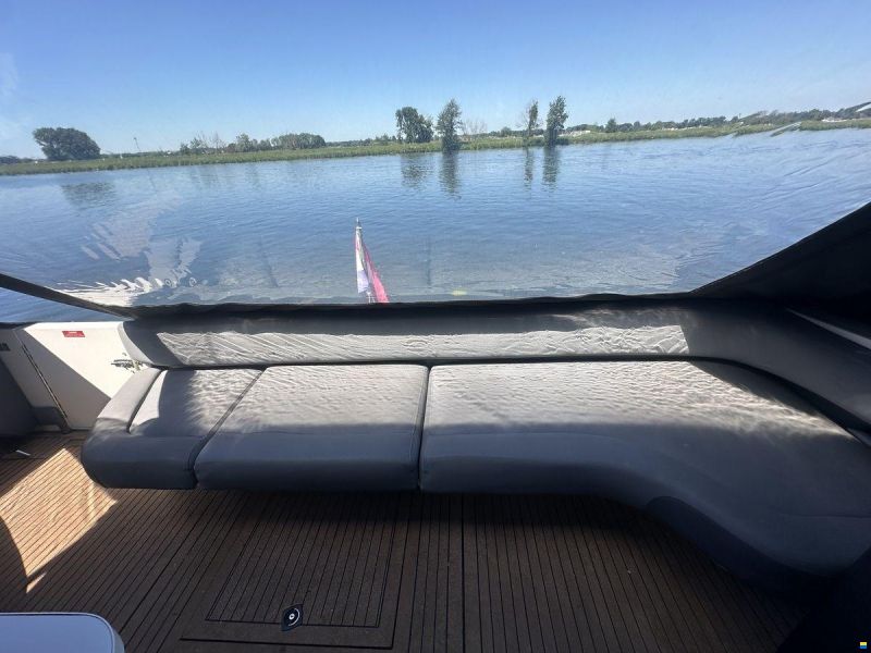 Sea Ray 500