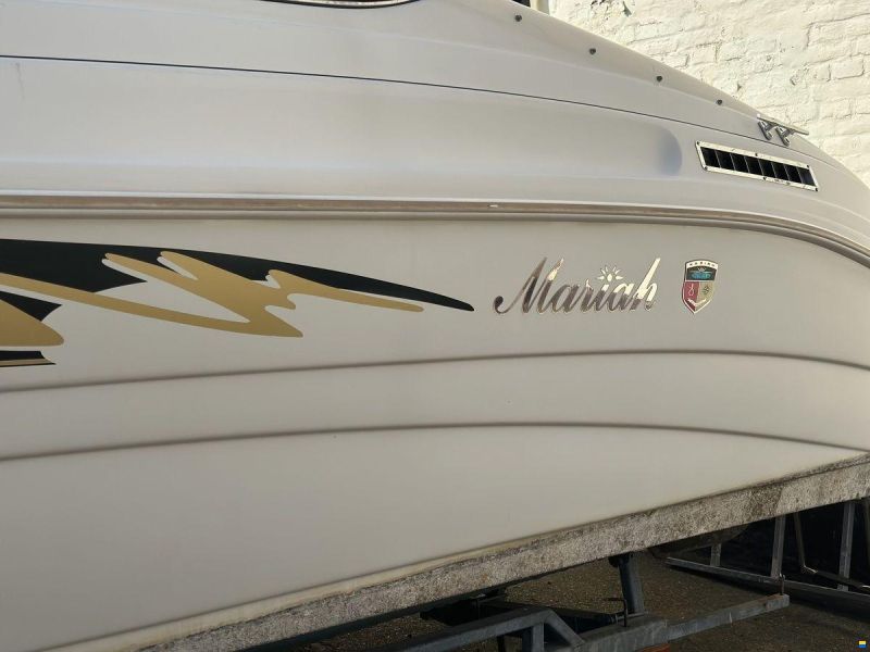 Mariah Z255