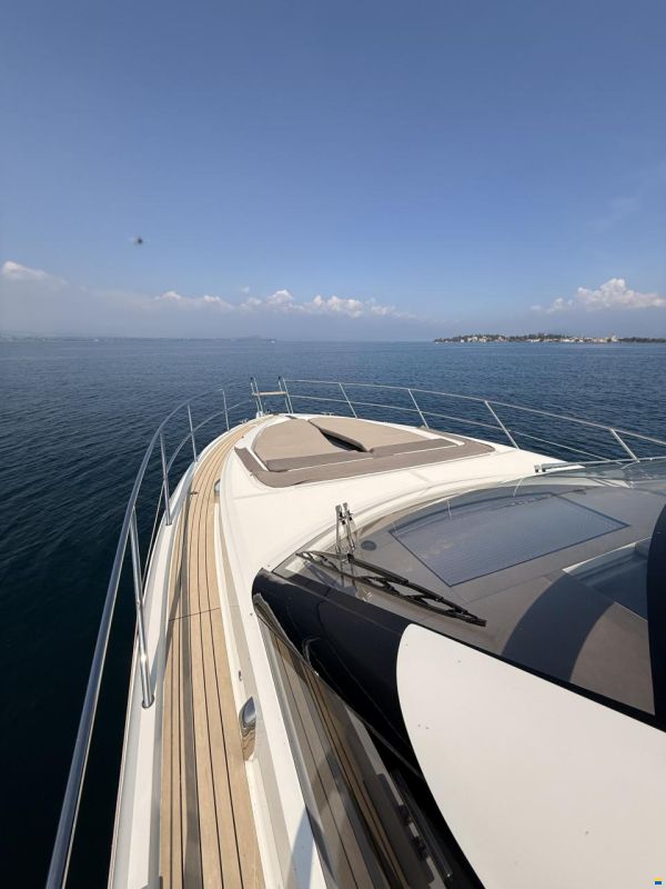 Galeon 485 HTS
