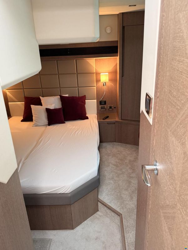 Galeon 485 HTS