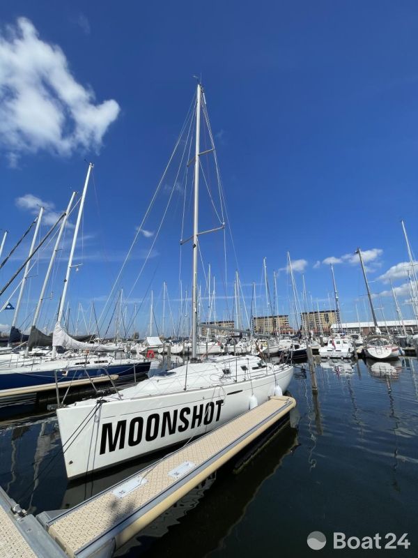 Beneteau First 31.7