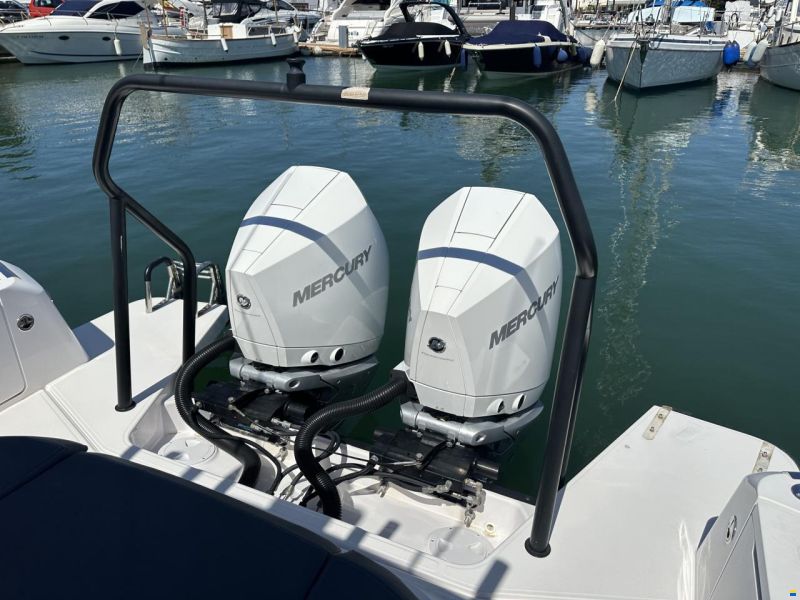 Axopar 37 Sun-Top