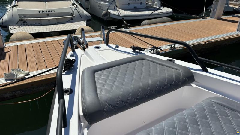 Axopar 37 Sun-Top