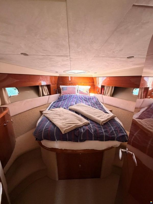 Princess P42 Fly