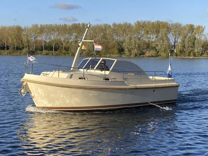Linssen Grand Sturdy 25.9 SCF Sport