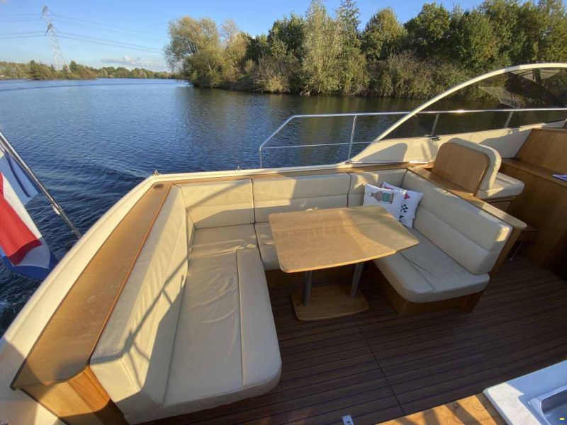 Linssen Grand Sturdy 25.9 SCF Sport
